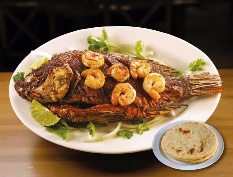 Mojarra Frita con Camarones